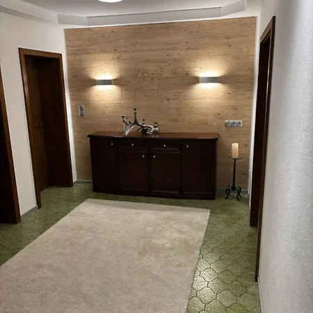 Apartment Bei Kompis Ueber Den Daechern Von